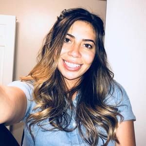 Meet your Posher, Roxanne